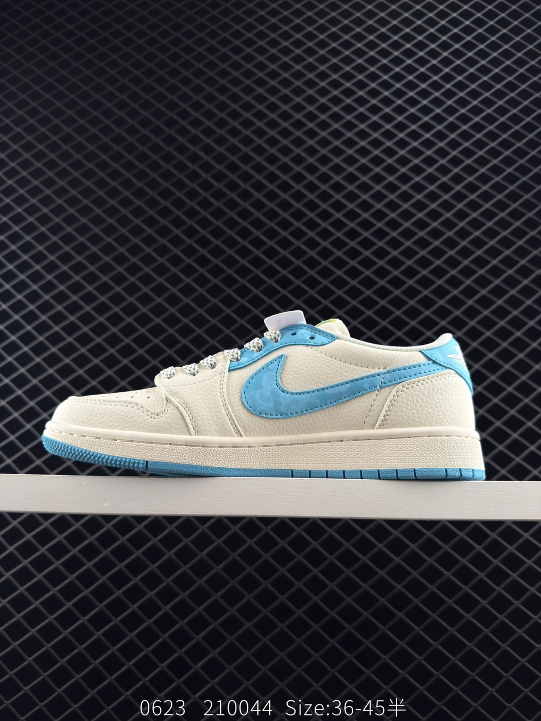 Nike Air Jordan 1 x Travis Scott AJ1